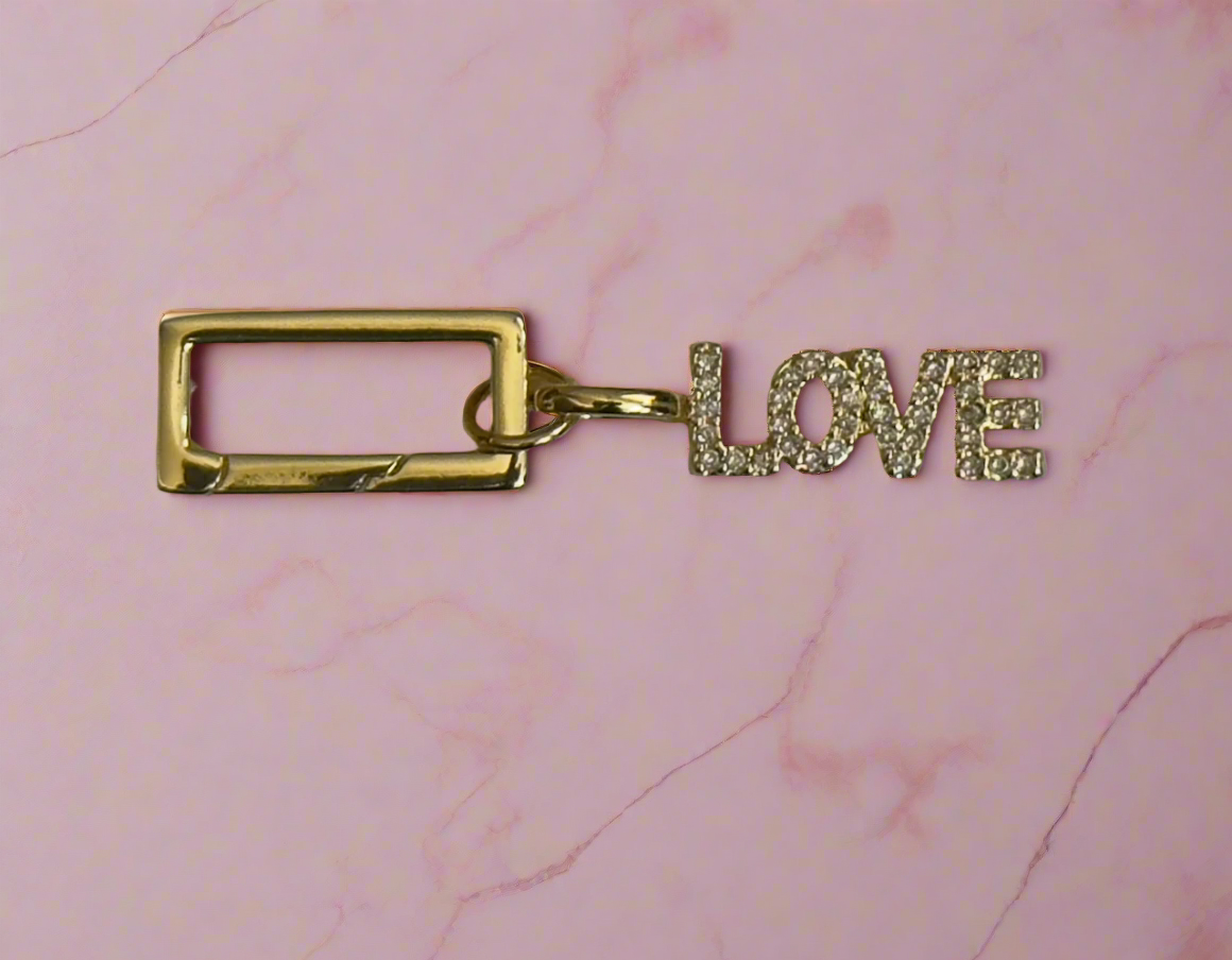 LOVE Loud Charm - Maricel