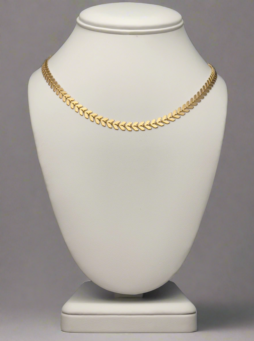 Chevron Chic Necklace - Maricel