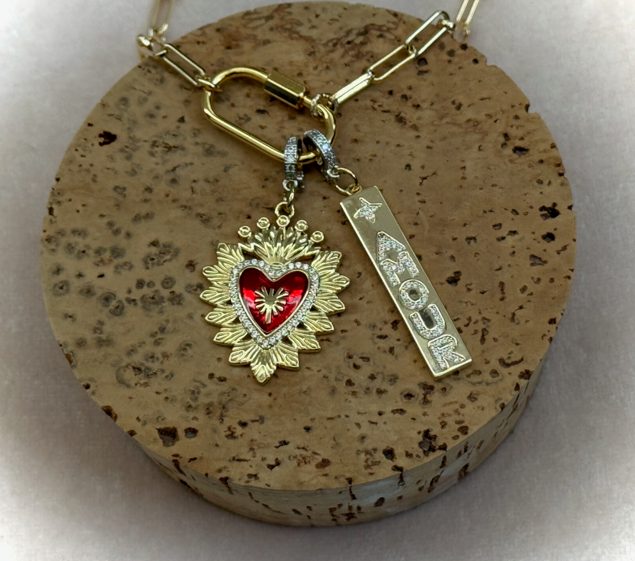 Amour Luster Charm - Maricel