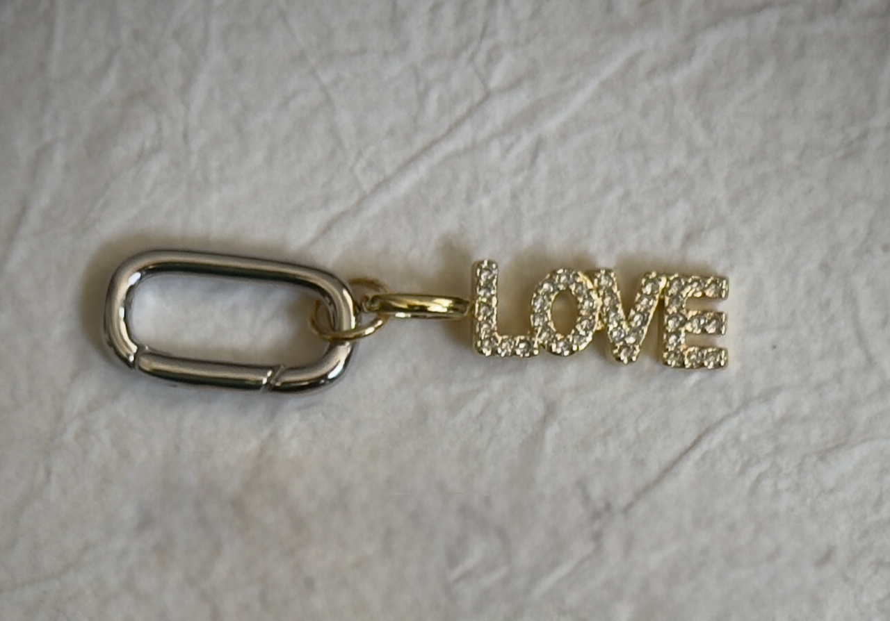 LOVE Loud Charm - Maricel