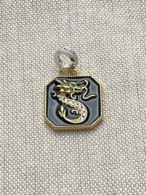 DragonGlam Charm - Maricel